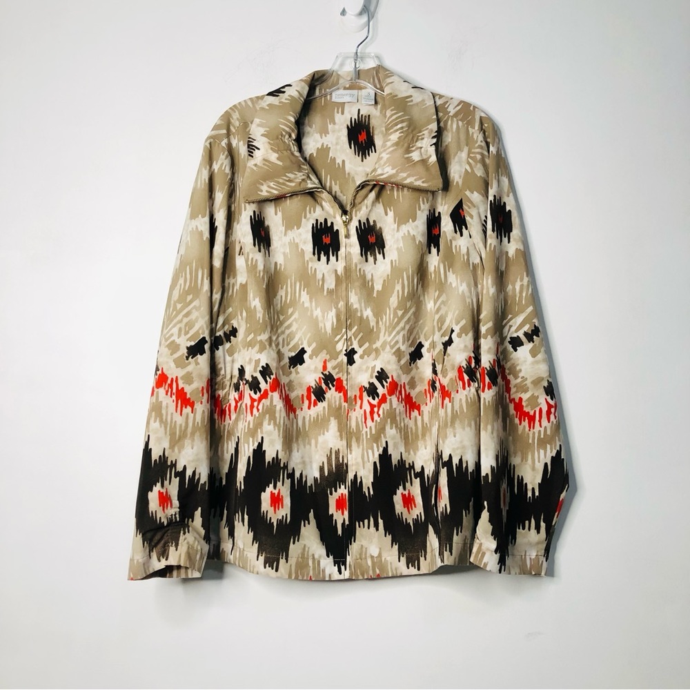 Chico’s Zenergy Neema southwest Aztec design jacket. G17